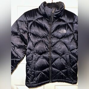 The North Face women’s Black Quilted goose down insulated puffer Jacket S winter